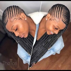 Meet your Posher, Hilary